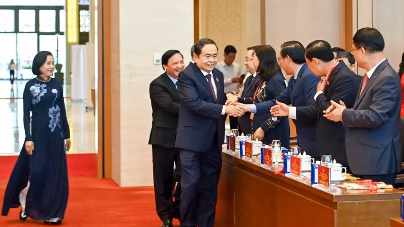 Chủ tịch Quốc hội Trần Thanh Mẫn với các đại biểu dự Đại hội. (Ảnh: DUY LINH)