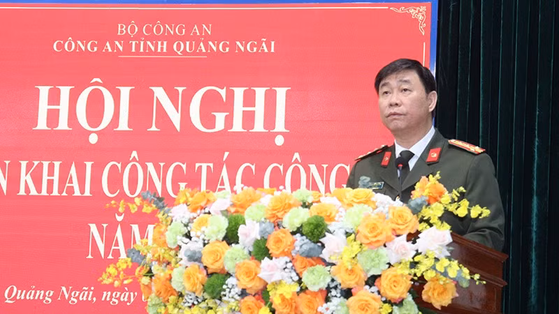 Đại tá Phan Công Bình, Giám đốc Công an tỉnh Quảng Ngãi phát biểu khai mạc hội nghị.