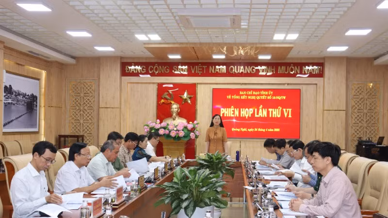 Quang cảnh phiên họp. Quang cảnh phiên họp.