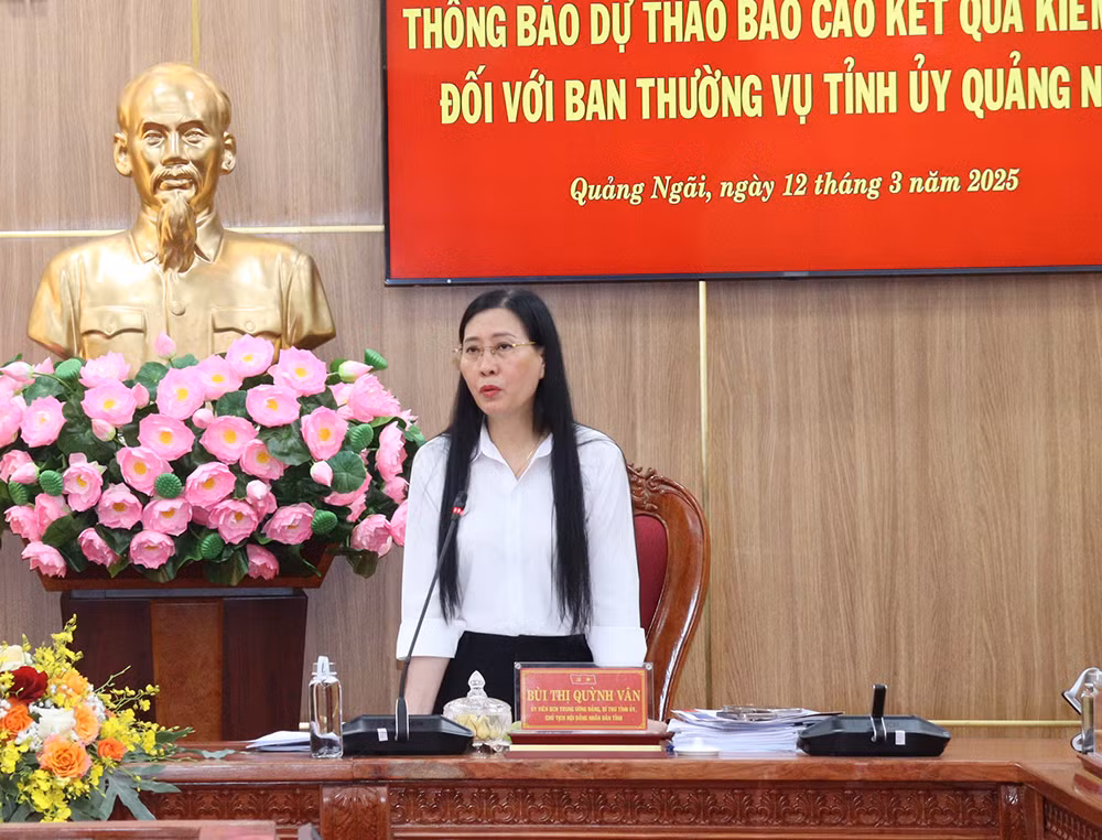 Bí thư Tỉnh ủy Quảng Ngãi phát biểu tiếp thu ý kiến chỉ đạo của Chủ tịch Quốc hội Trần Thanh Mẫn.