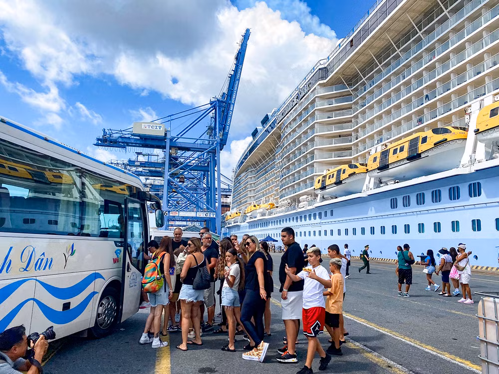 Du khách quốc tế tham quan các tour du lịch tại Bà Rịa-Vũng Tàu và Thành phố Hồ Chí Minh. (Ảnh: Ban tổ chức) Du khách quốc tế tham quan các tour du lịch tại Bà Rịa-Vũng Tàu và Thành phố Hồ Chí Minh. (Ảnh: Ban tổ chức)