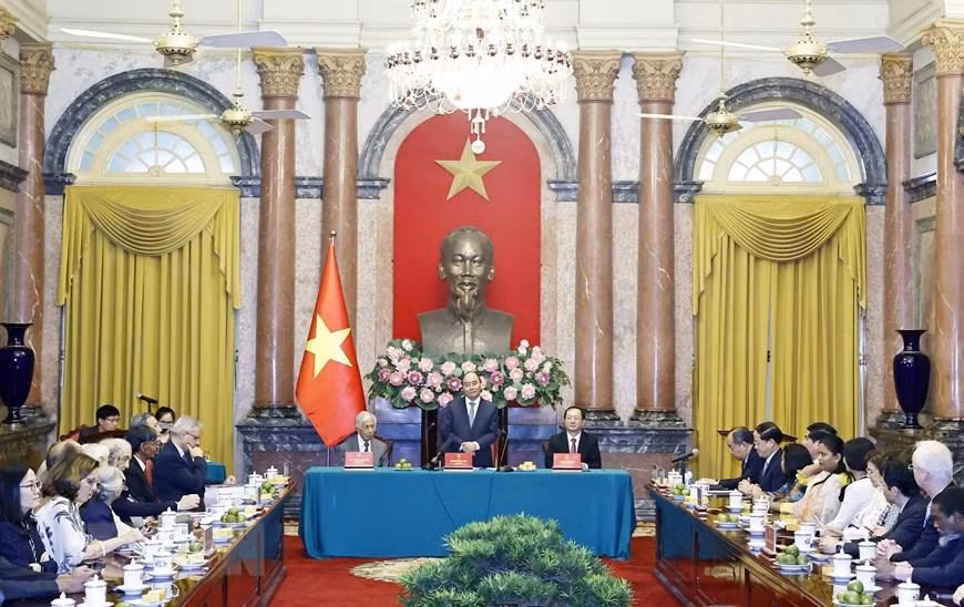 [Ảnh] Chủ tịch nước tiếp một số nhà khoa học quốc tế ảnh 13