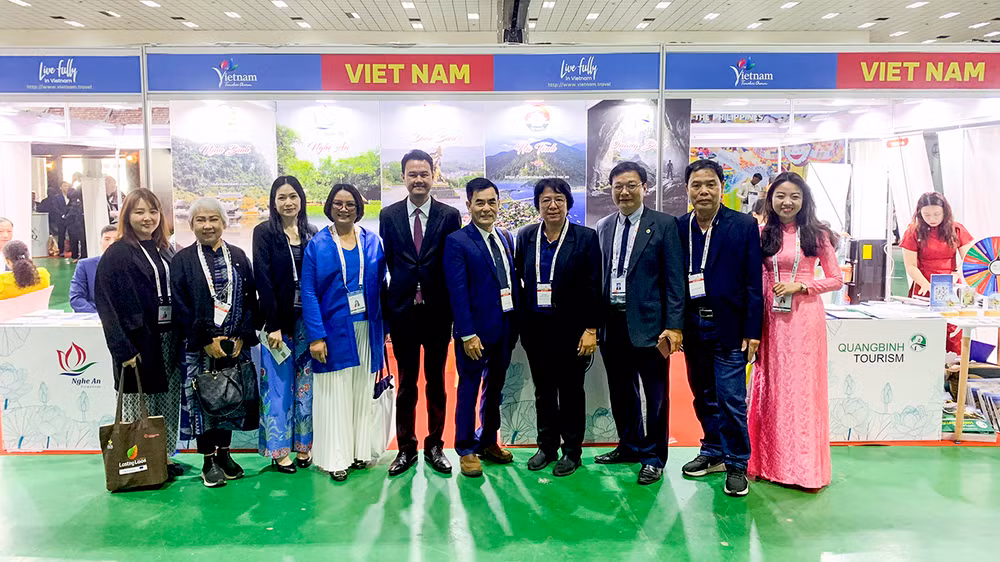 Gian hàng Du lịch Việt Nam tại TRAVEX 2024. (Ảnh: Cục Du lịch Quốc gia Việt Nam)