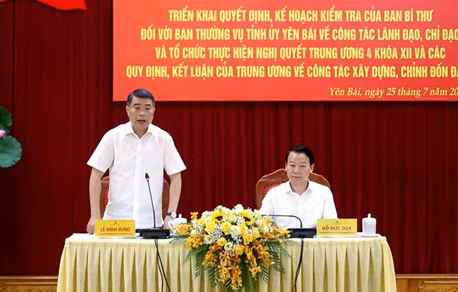 Đồng chí Lê Minh Hưng phát biểu tại cuộc kiểm tra.