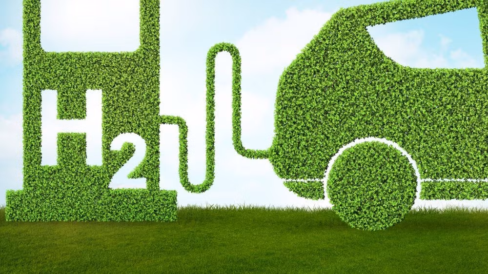 EU đẩy nhanh lộ trình chuyển đổi năng lượng 