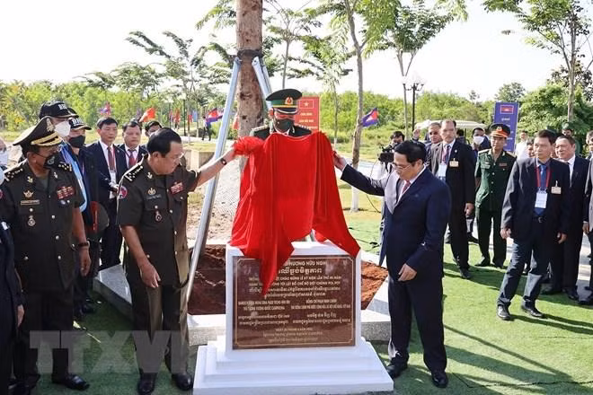 Minh chứng sống động cho mối quan hệ hữu nghị truyền thống gắn bó giữa hai dân tộc Việt Nam – Campuchia -0