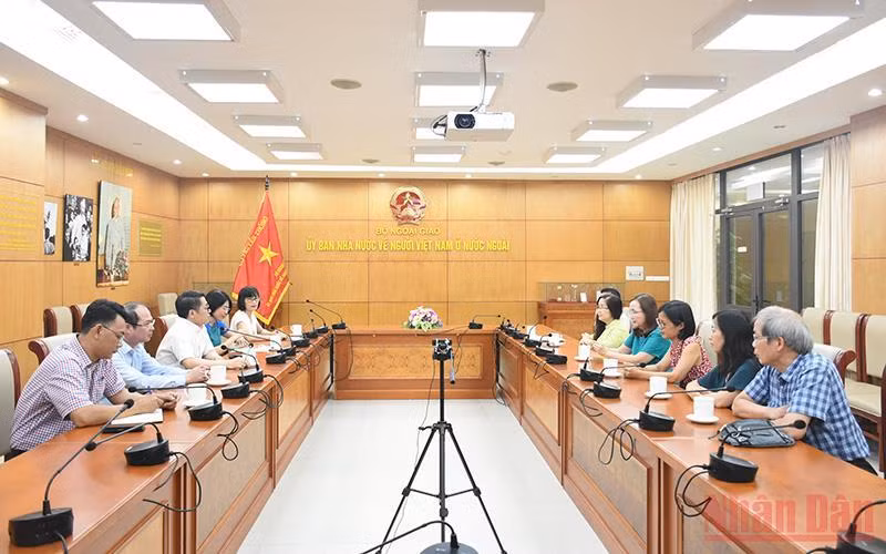 Kiều bào hướng về Tổ quốc, đóng góp phát triển đất nước -0