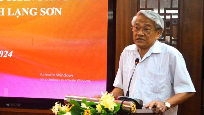 Đại biểu Học viện Chính trị Quốc gia Hồ Chí Minh phát biểu tham luận tại hội thảo. Đại biểu Học viện Chính trị Quốc gia Hồ Chí Minh phát biểu tham luận tại hội thảo.