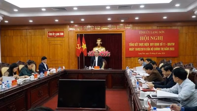 Tỉnh ủy Lạng Sơn thực hiện giao ban thực hiện Quy định số 11-QĐi/TW của Bộ Chính trị.