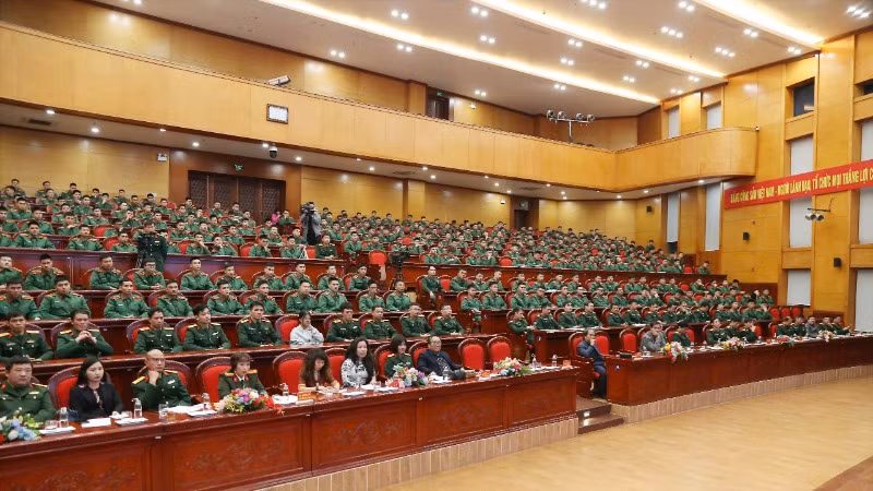 Chương trình có sự tham gia đông đủ của giảng viên, học viên nhà trường.
