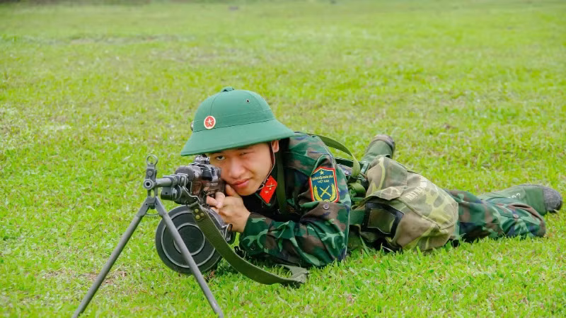 Làm quen với những bài bắn.