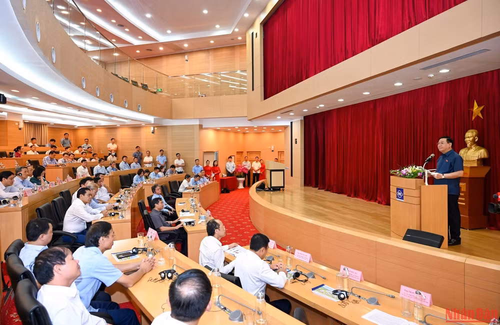 [Ảnh] Chủ tịch Quốc hội Vương Đình Huệ thăm và làm việc tại tỉnh Hà Tĩnh ảnh 5