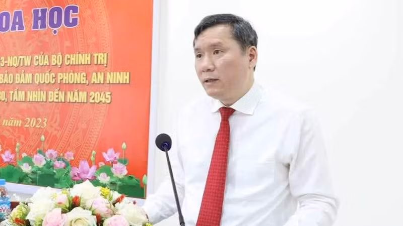 Lãnh đạo Học viện Chính trị Quốc gia Hồ Chí Minh phát biểu tại hội thảo Lãnh đạo Học viện Chính trị Quốc gia Hồ Chí Minh phát biểu tại hội thảo