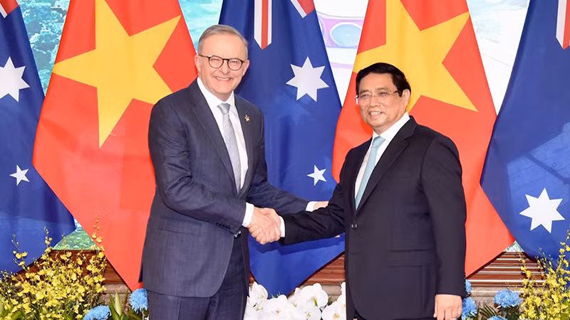 Thủ tướng Phạm Minh Chính và Thủ tướng Australia Anthony Albanese. (Ảnh: TRẦN HẢI)