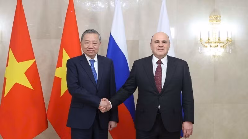 Tổng Bí thư Tô Lâm hội kiến Thủ tướng Liên bang Nga Mikhail Mishustin. (Ảnh: THỐNG NHẤT/TTXVN) Tổng Bí thư Tô Lâm hội kiến Thủ tướng Liên bang Nga Mikhail Mishustin. (Ảnh: THỐNG NHẤT/TTXVN)