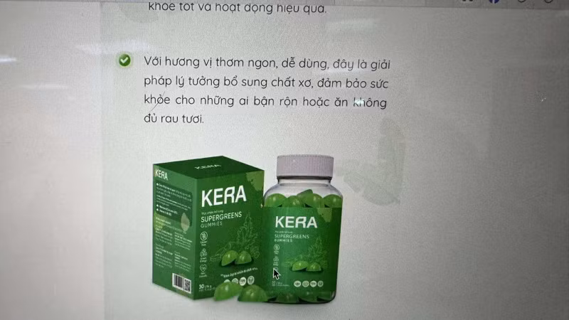 Quảng cáo sản phẩm kẹo rau củ Kera trên mạng. (Ảnh: TTXVN)