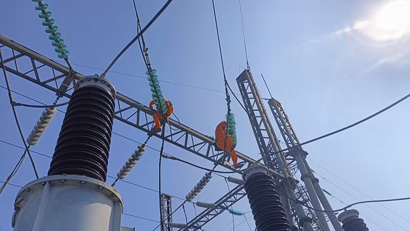 Nguồn và lưới điện vận hành an toàn, ổn định. Nguồn và lưới điện vận hành an toàn, ổn định.