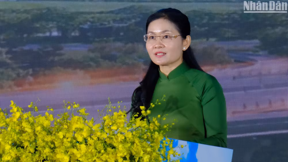 Bí thư Tỉnh ủy Bình Phước Tôn Ngọc Hạnh phát biểu tại lễ động thổ.
