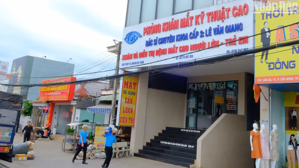 Y tế tư nhân góp phần chăm sóc sức khỏe cho nhân dân Bình Phước.