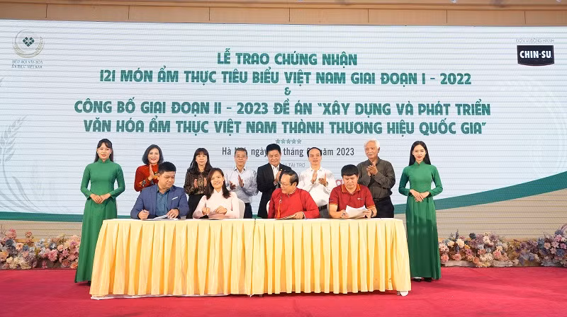 Ký kết hợp tác giữa các đơn vị.