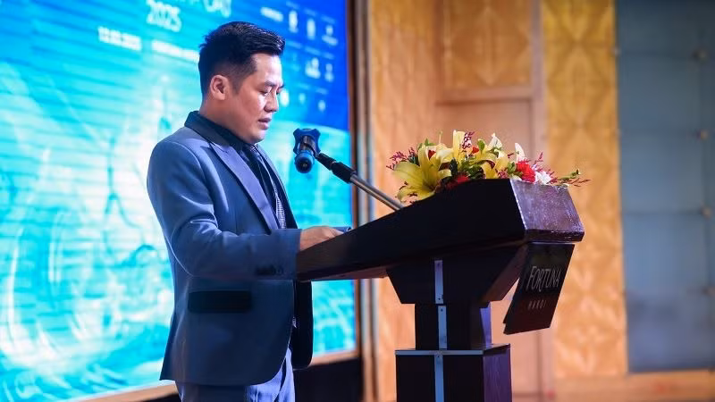 Ông Lý Minh Tuấn, Trưởng Ban tổ chức Cuộc thi phát biểu. Ông Lý Minh Tuấn, Trưởng Ban tổ chức Cuộc thi phát biểu.