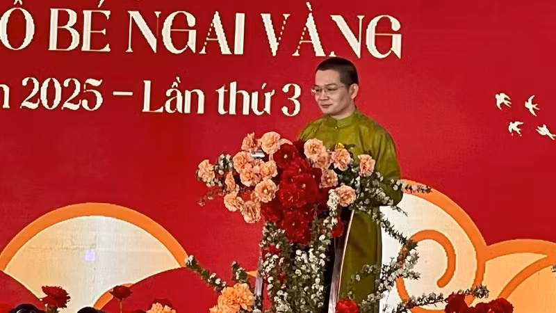 Đồng thầy Huyền Tích chia sẻ về ý nghĩa Lễ hội. (Ảnh: Ban tổ chức)