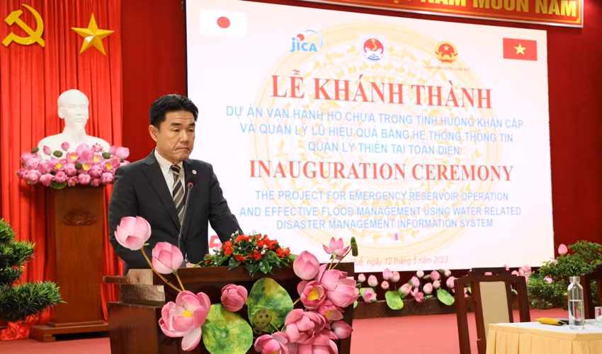 Ông Sugano Yuiichi - Trưởng đại điện JICA Việt Nam phát biểu.