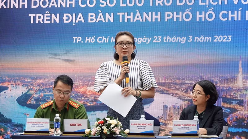 Các đại biểu chủ trì nội dung thảo luận.