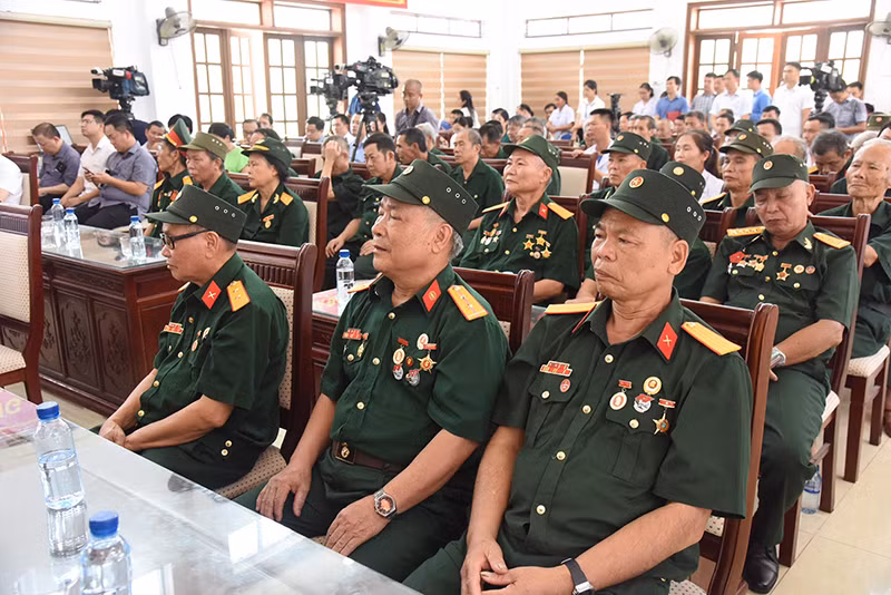 Các đại biểu tại buổi gặp mặt. Các đại biểu tại buổi gặp mặt.