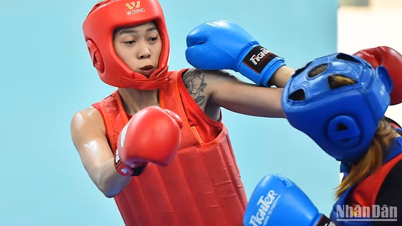 Đội tuyển quốc gia môn Kun Bokator Việt Nam được thành lập từ đầu tháng 3/2023, ông Lê Công Bút làm huấn luyện viên trưởng cùng 15 vận động viên được lựa chọn kỹ càng, tiêu biểu đại diện cho võ thuật cổ truyền Việt Nam.