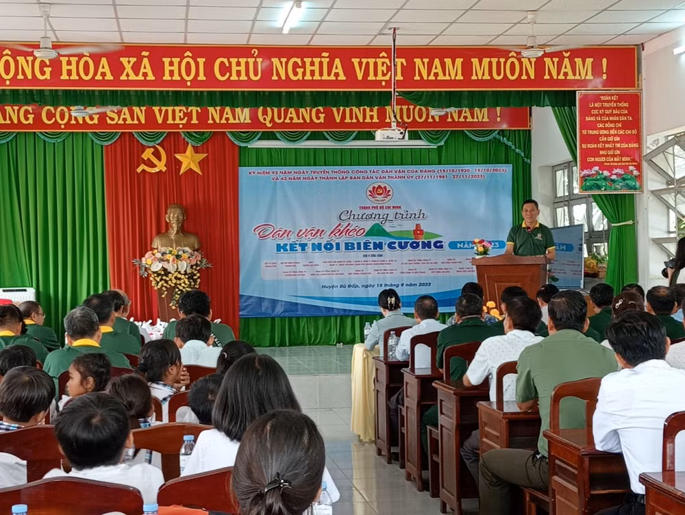 Quang cảnh chương trình
