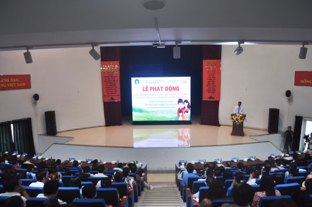Quang cảnh buổi lễ phát động