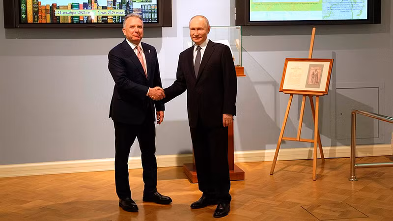 Cuộc gặp giữa Tổng thống Nga Vladimir Putin và ông Steve Witkoff, Đặc phái viên của Tổng thống Mỹ diễn ra tại Thư viện Tổng thống ở thành phố Saint Petersburg. (Ảnh: KREMLIN.RU)