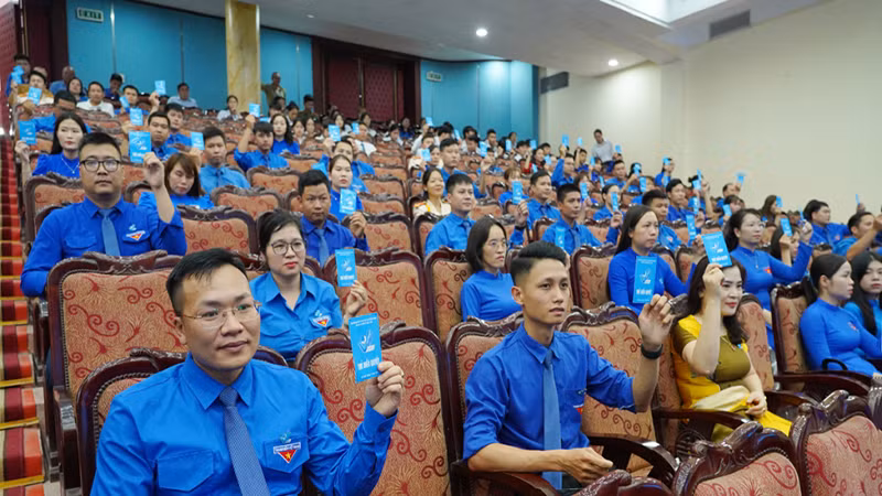 Đại hội hiệp thương cử Đoàn đại biểu đi dự Đại hội đại biểu toàn quốc Hội LHTN Việt Nam lần thứ IX.