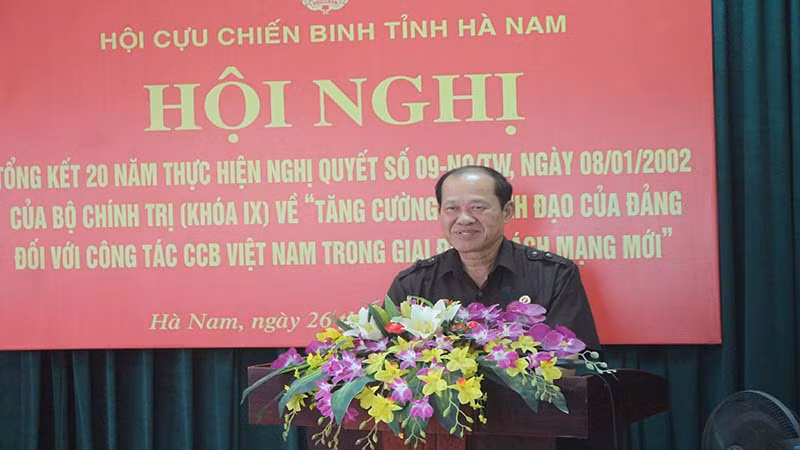 Thượng tướng Bế Xuân Trường, Chủ tịch Hội Cựu chiến binh Việt Nam phát biểu tại Hội nghị.