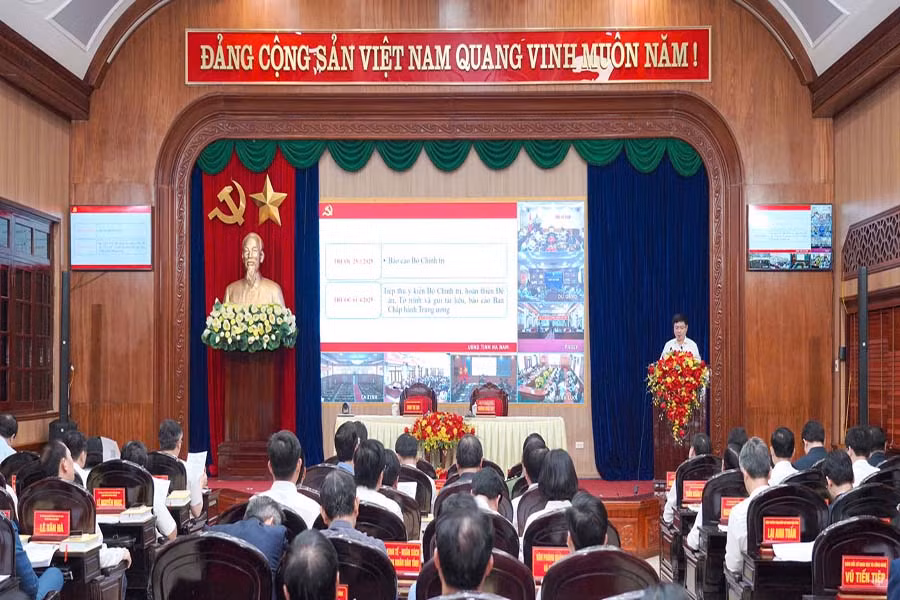 Quang cảnh hội nghị.