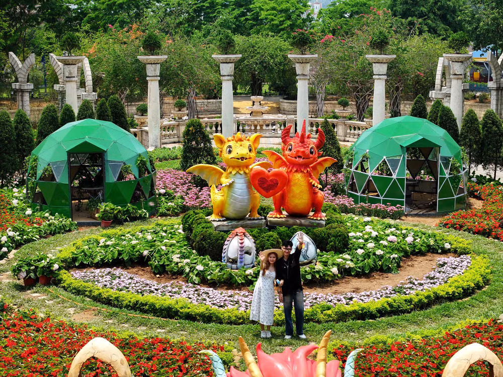 Vườn Rồng. Vườn Rồng.