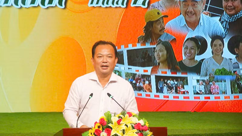 Phó Chủ tịch Ủy ban nhân dân tỉnh Hậu Giang Nguyễn Văn Hòa phát biểu tại hội nghị. Phó Chủ tịch Ủy ban nhân dân tỉnh Hậu Giang Nguyễn Văn Hòa phát biểu tại hội nghị.