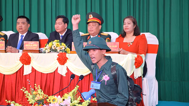 Tân binh Hậu Giang quyết tâm hoàn thành xuất sắc nhiệm vụ được giao.