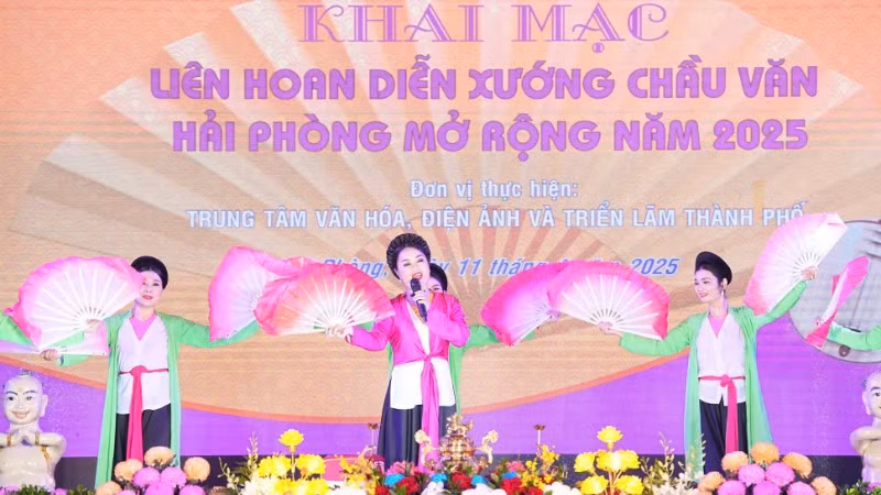 Khai mạc liên hoan diễn xướng chầu văn Hải Phòng mở rộng 2025.