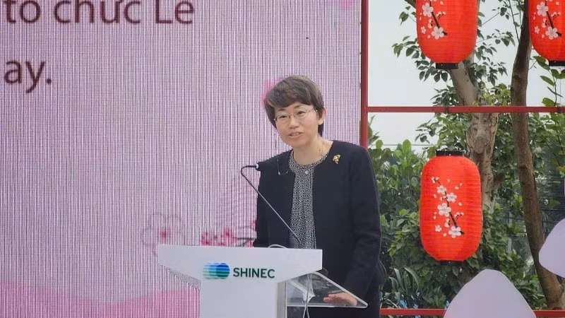 Bà Kamitani Naoko, Giám đốc Trung tâm Thông tin-Văn hóa, Đại sứ quán Nhật Bản tại Việt Nam.