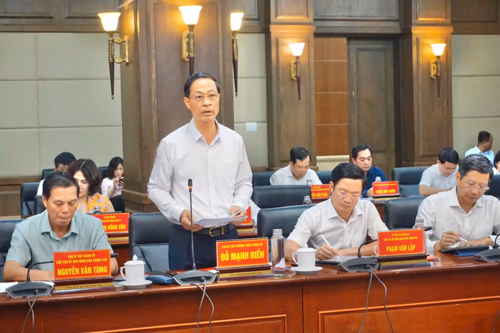 Ban Thường vụ Thành ủy Hải Phòng tham gia ý kiến. Ban Thường vụ Thành ủy Hải Phòng tham gia ý kiến.