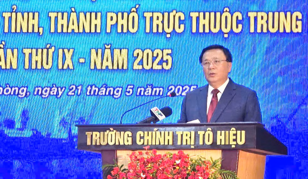 Đồng chí Nguyễn Xuân Thắng, Ủy viên Bộ Chính trị, Giám đốc Học viện Chính trị quốc gia Hồ Chí Minh, Chủ tịch Hội đồng lý luận Trung ương.