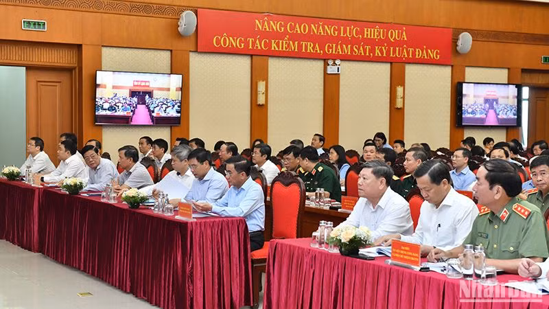 Các đại biểu dự hội nghị. (Ảnh: ĐĂNG KHOA)