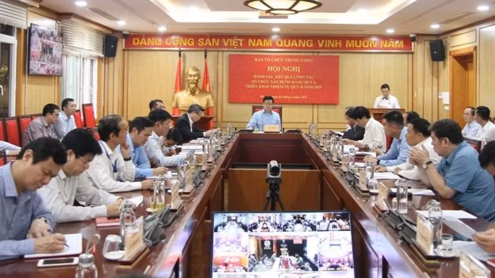 Ảnh minh họa: Một phiên họp đánh giá kết quả công tác xây dựng Đảng.