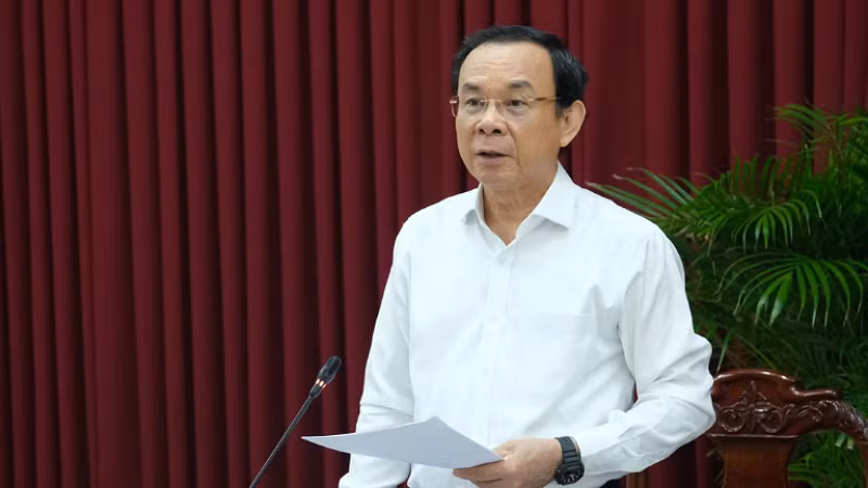 Đồng chí Nguyễn Văn Nên phát biểu tại hội nghị. Đồng chí Nguyễn Văn Nên phát biểu tại hội nghị.