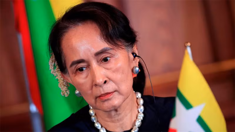 Bà Aung San Suu Kyi tham gia họp báo chung trong Hội nghị cấp cao Nhật Bản-Mekong tại Tokyo, ngày 9/10/2018. (Ảnh: Reuters)