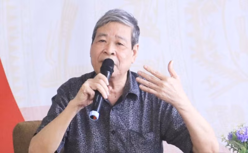 Nhà thơ, nhạc sĩ Nguyễn Thụy Kha. Ảnh: thethaovanhoa.vn