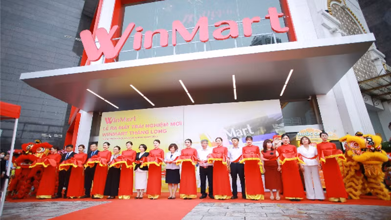 Lễ ra mắt nhận diện mới của Winmart Thăng Long.