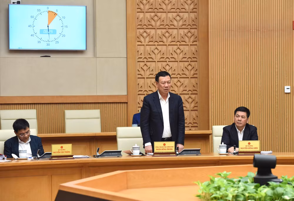 Tổng Thanh tra Chính Phủ Đoàn Hồng Phong phát biểu. Tổng Thanh tra Chính Phủ Đoàn Hồng Phong phát biểu.
